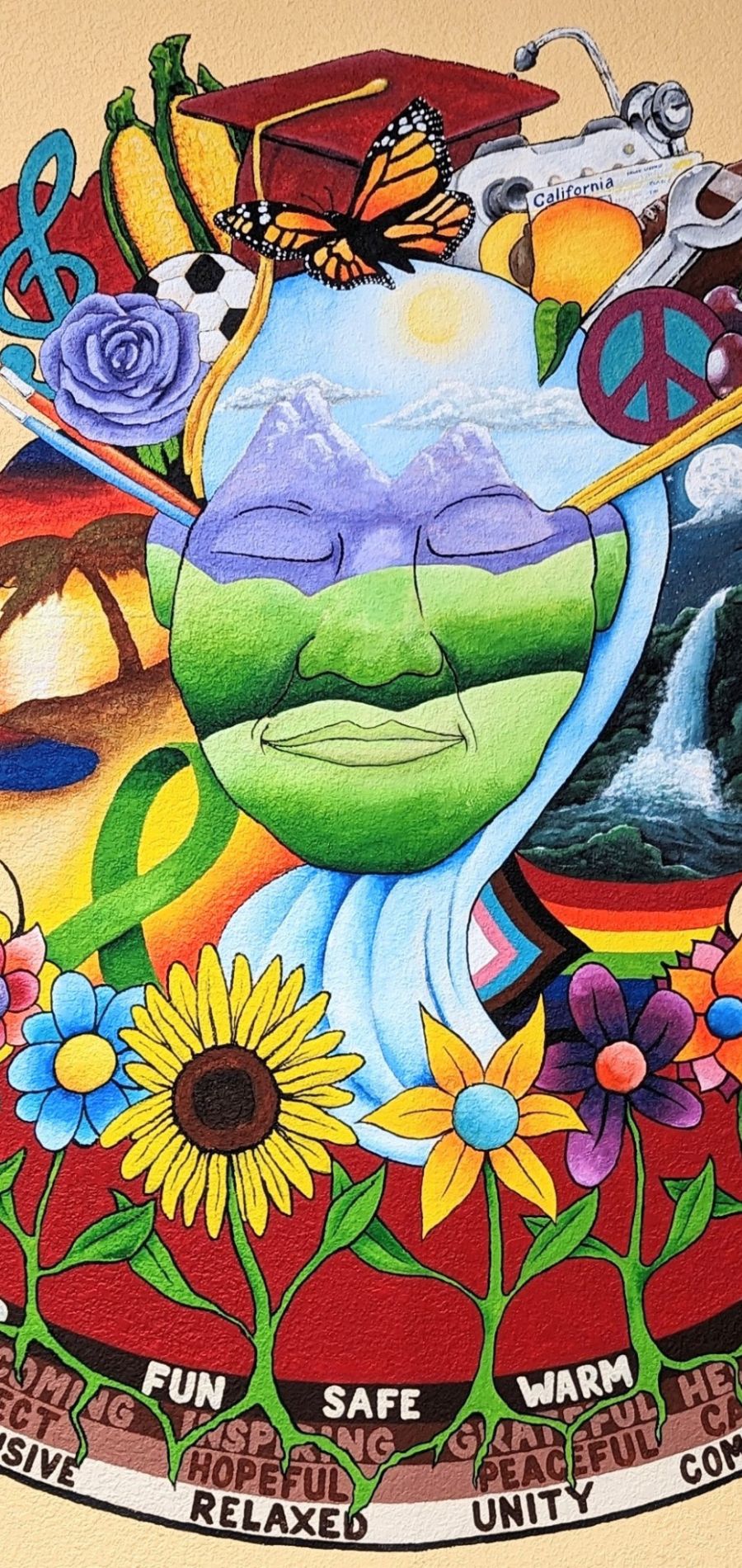 Community Solutions Mural at the Esperanza Center Community Solutions Mural at the Esperanza Center